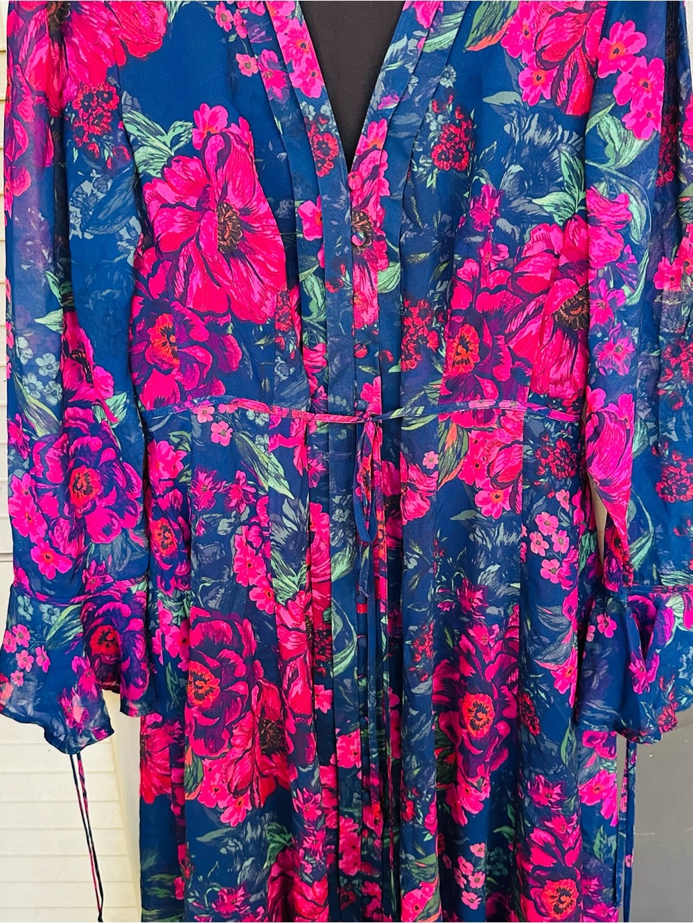 Hermoza “Cristina Maxi Dress” Size Medium - Picture 3 of 6